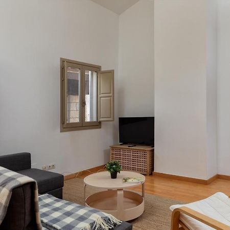 Flateli Cort Reial 7 Apartment Girona Exterior photo